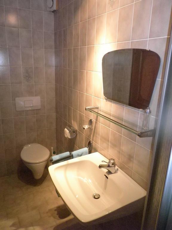 Haus Drescher Apartment Общайг Стая снимка