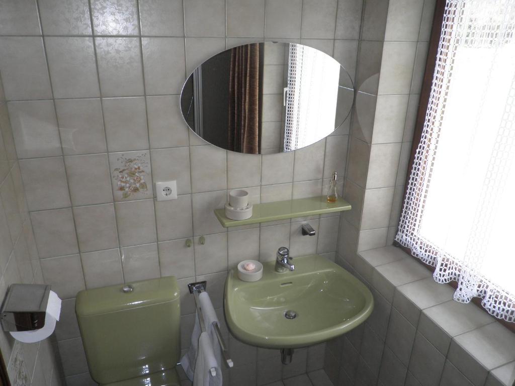 Haus Drescher Apartment Общайг Стая снимка