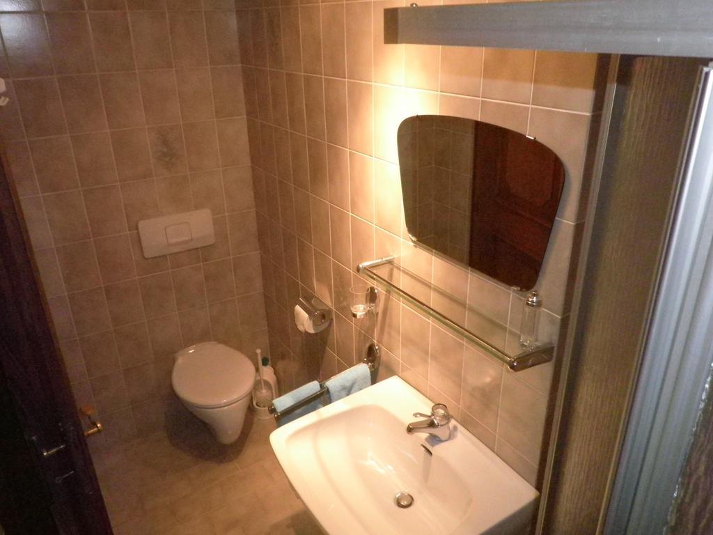 Haus Drescher Apartment Общайг Стая снимка